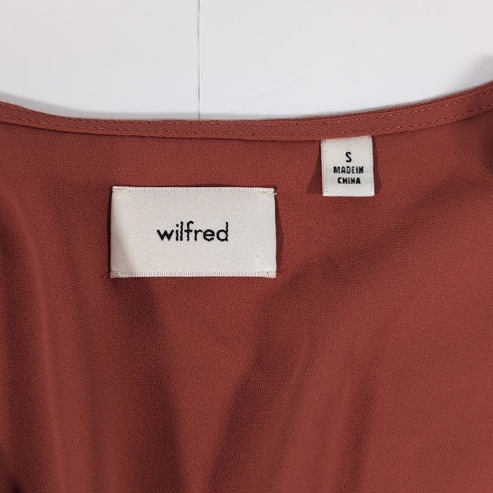 Aritzia Wilfred Wistful Blouse Rose - Picture 2 of 4